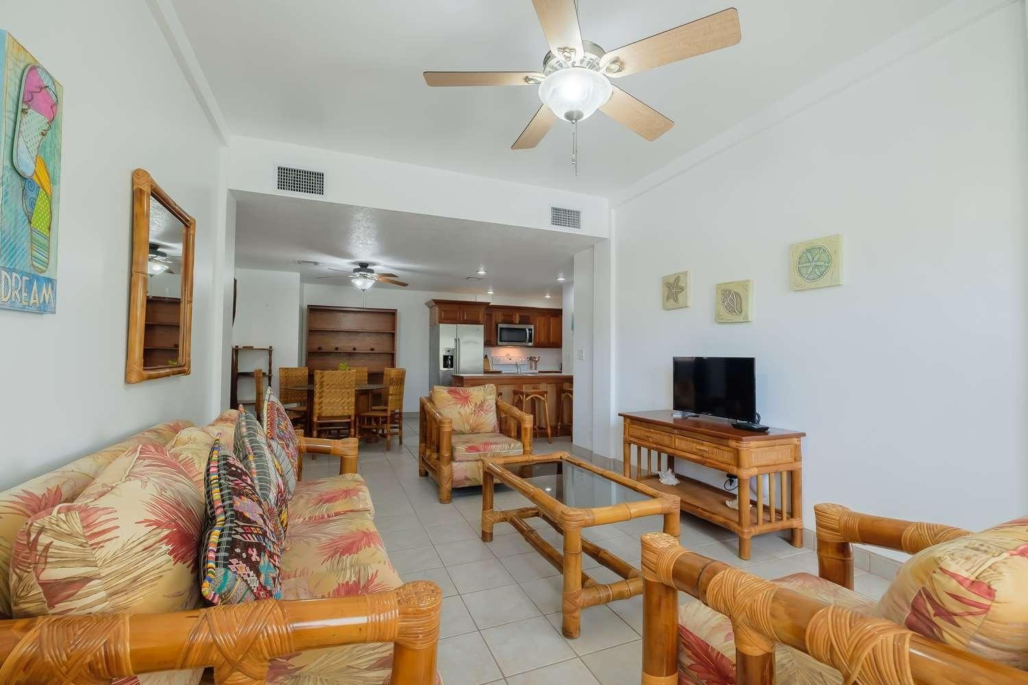 Best Western Grand Baymen Gardens San Pedro  Esterno foto