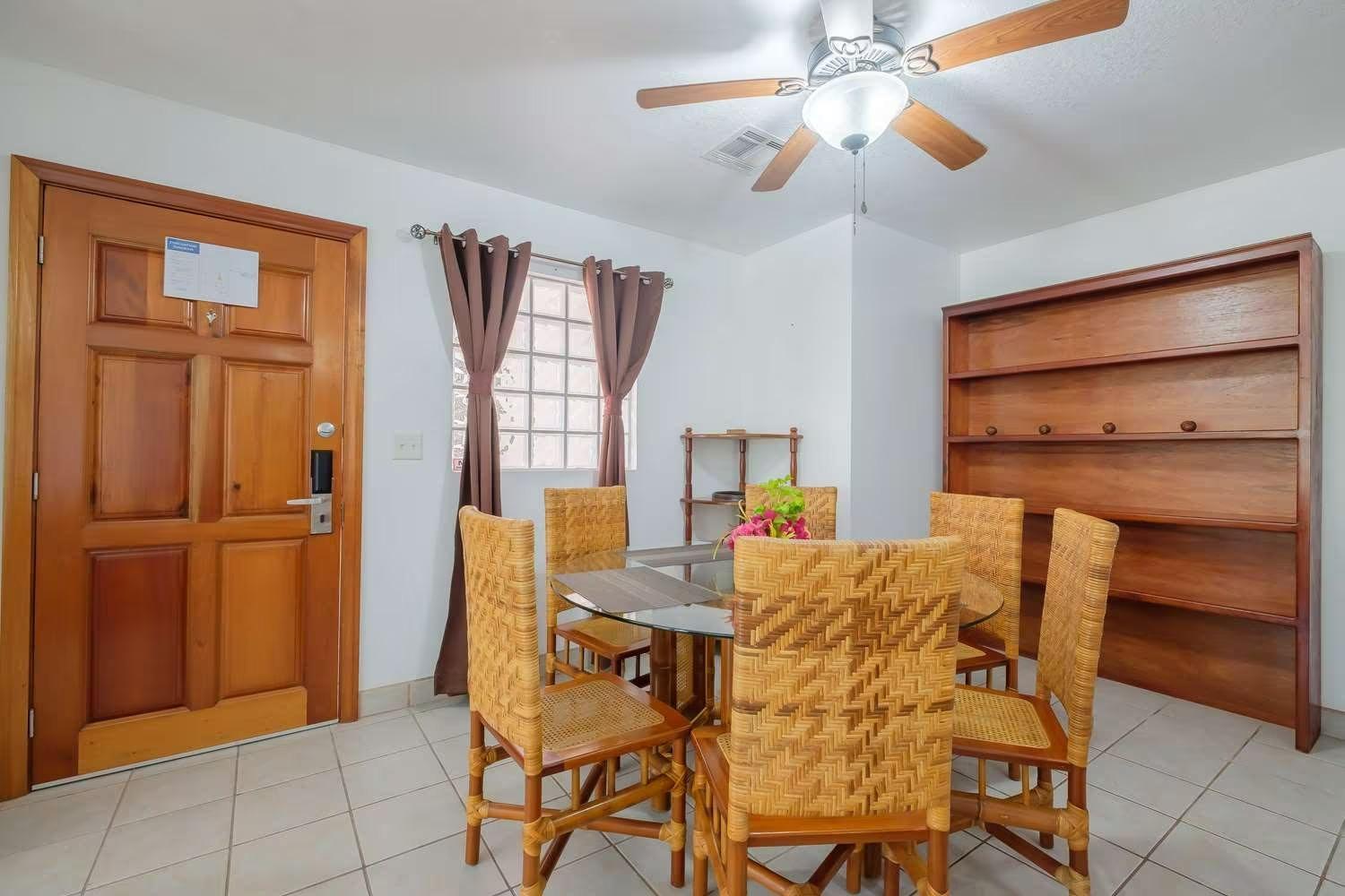 Best Western Grand Baymen Gardens San Pedro  Esterno foto