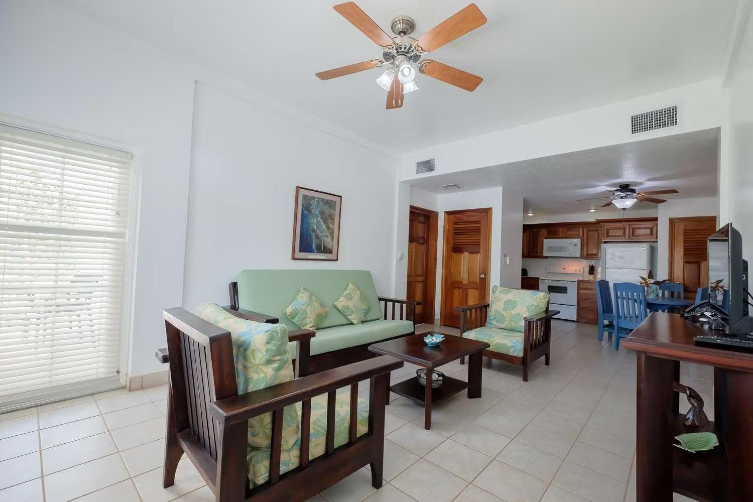 Best Western Grand Baymen Gardens San Pedro  Esterno foto